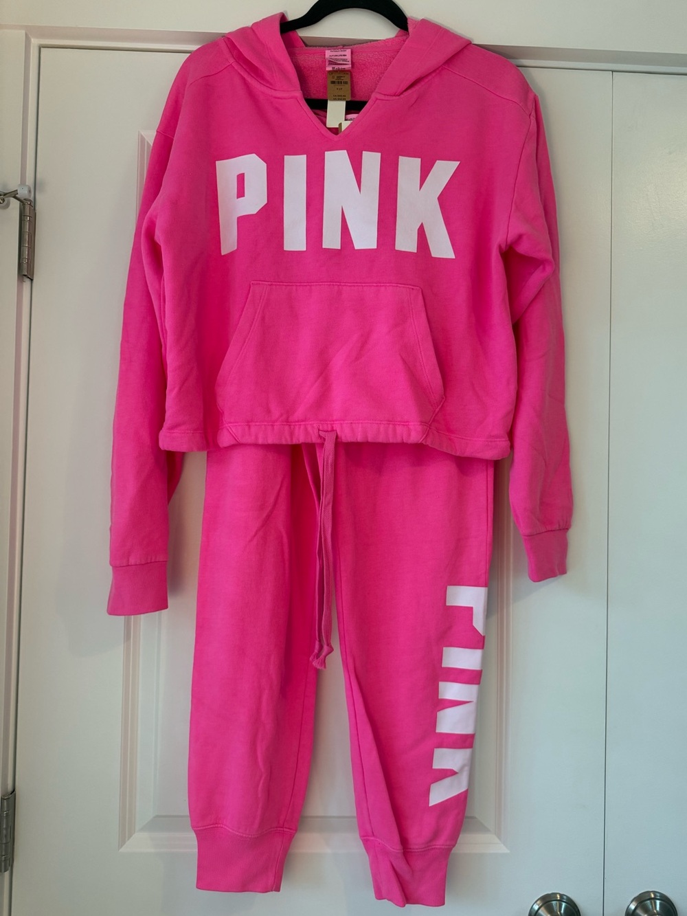 PINK Victorias Secret Cinched Crop Hoodie & Relaxed Joggers Atomic Pink Set S/XS